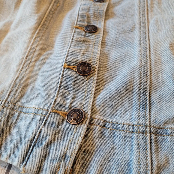 PacSun Button Front Denim Mini Skirt •Size 27• Floral Embroidered - Picture 6 of 7